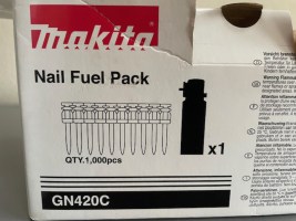 Makita GN420C (2)